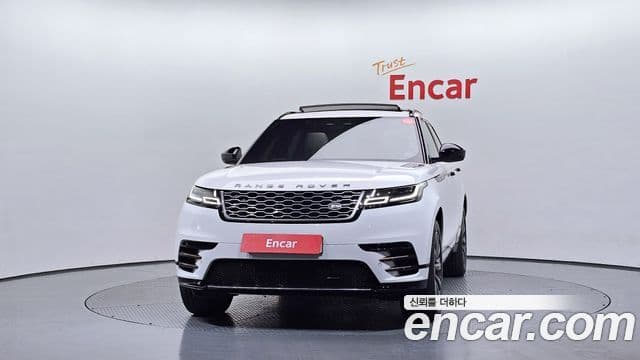 Land Rover Range Rover Velar 2023 — Фото 3/20