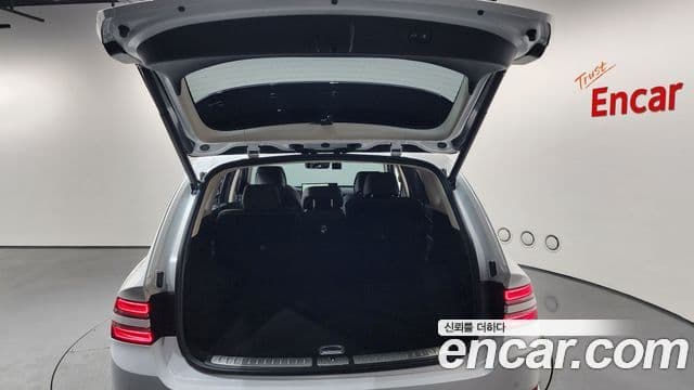 Genesis GV80 2021 — Photo 16/41