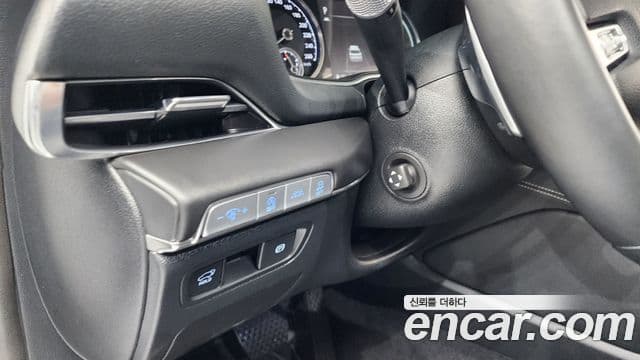 Genesis GV80 2021 — Photo 31/41