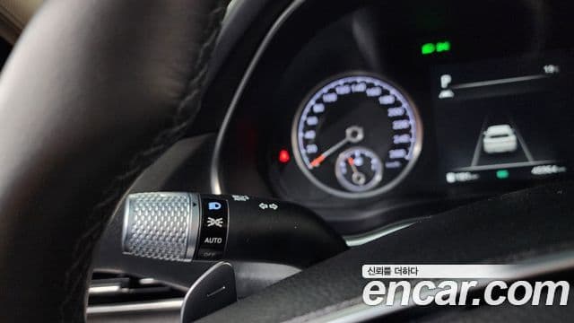 Genesis GV80 2021 — Photo 7/41