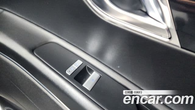 Genesis GV80 2021 — Photo 36/41