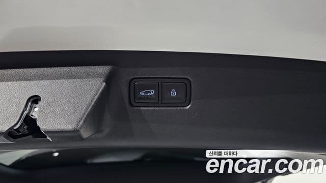 Hyundai Santa Fe 2024 — Şəkil 20/20