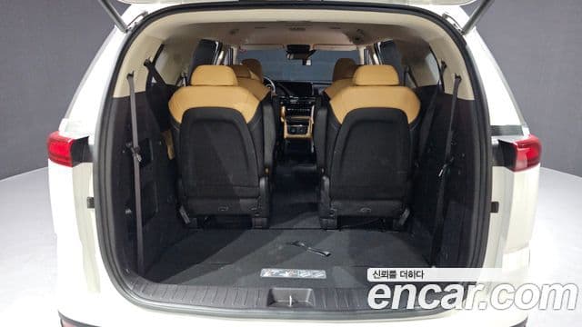 Kia Carnival 2022 — Şəkil 20/20