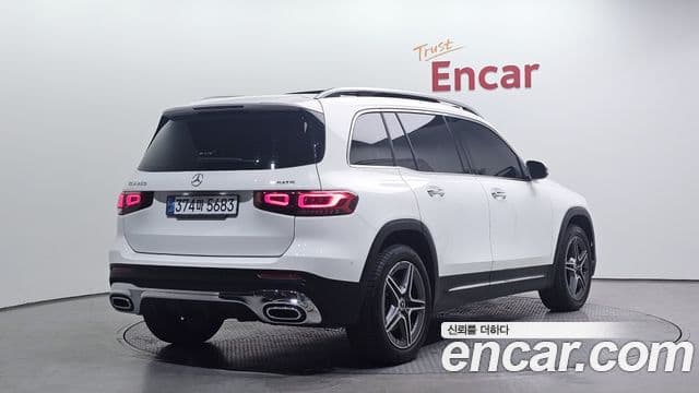 Mercedes-Benz GLB-Class 2022 — Şəkil 2/20