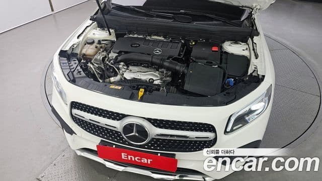 Mercedes-Benz GLB-Class 2022 — Şəkil 6/20