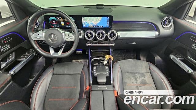 Mercedes-Benz GLB-Class 2022 — Şəkil 7/20