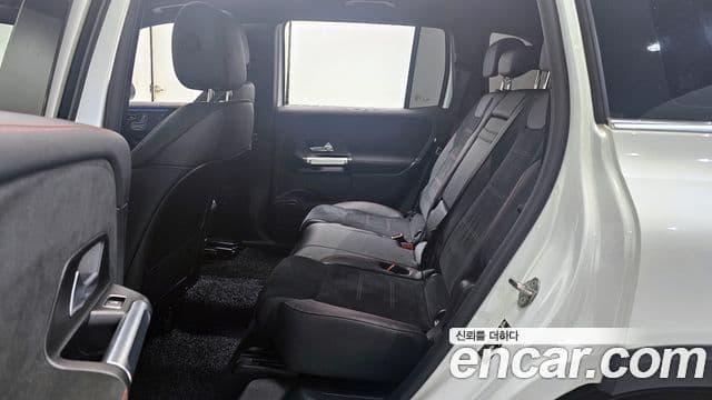 Mercedes-Benz GLB-Class 2022 — Şəkil 12/20