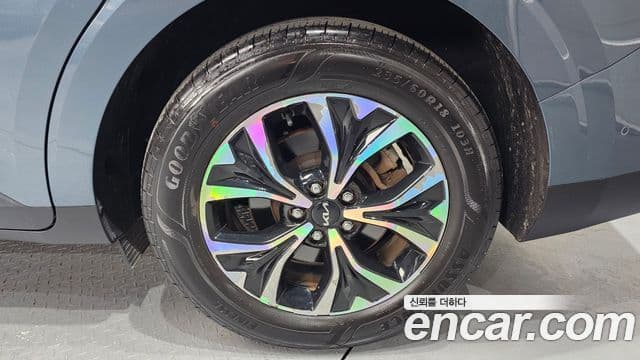 Kia Carnival 2022 — Şəkil 5/20