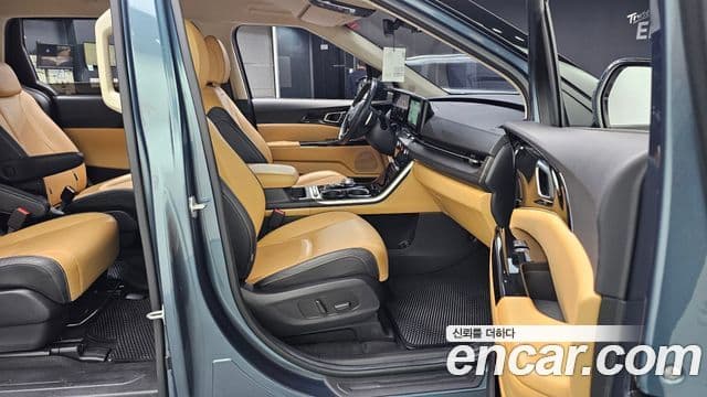 Kia Carnival 2022 — Şəkil 11/20