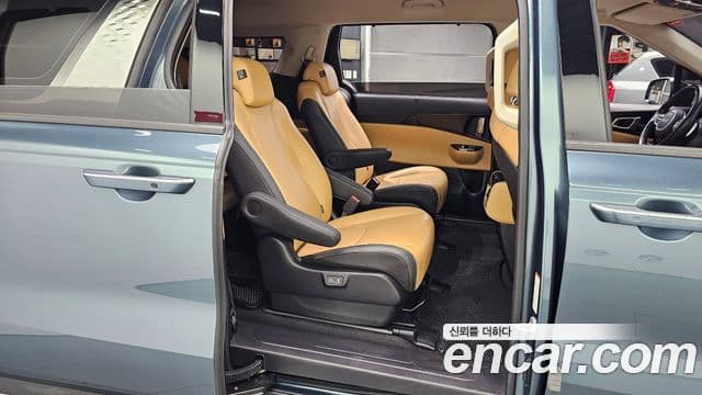 Kia Carnival 2022 — Şəkil 12/20