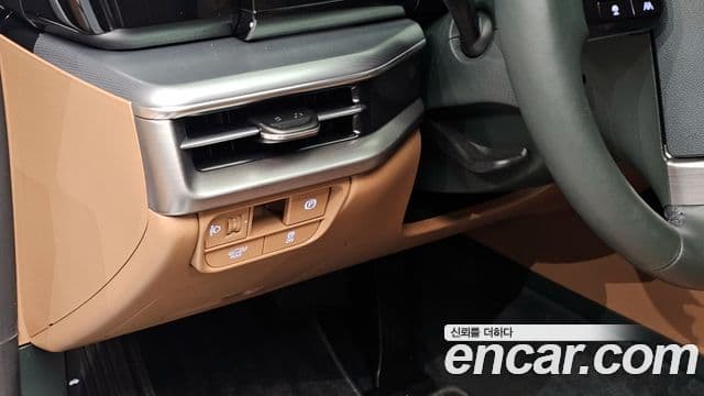 Hyundai Grandeur Hybrid 2024 — ფოტო 5/20