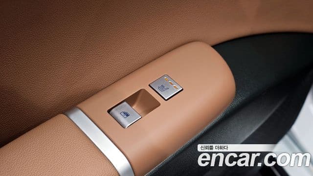 Hyundai Grandeur Hybrid 2024 — ფოტო 16/20