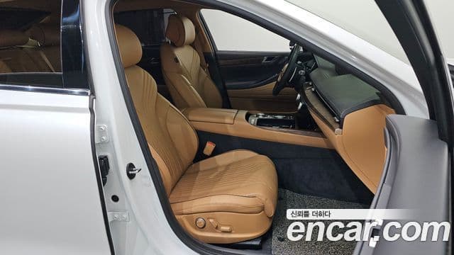 Genesis Electrified G80 2022 — Şəkil 12/20