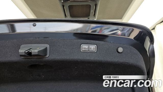 Kia The K9 2022 — Photo 20/33