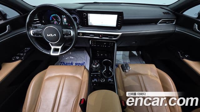 Kia K5 2022 — ფოტო 7/20
