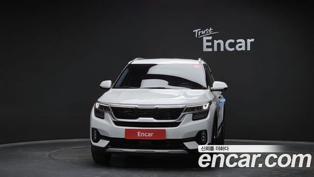 Kia Seltos 2022 — ფოტო 3/20
