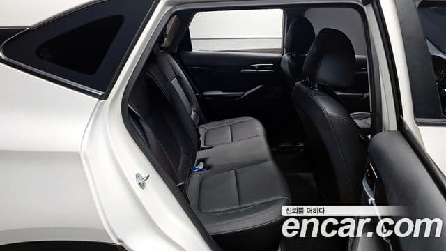 Kia Seltos 2022 — ფოტო 11/20