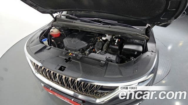Kia Carnival 2021 — фото 6 из 20