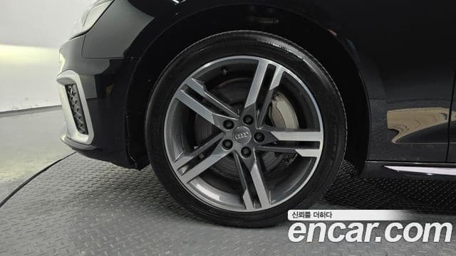 Audi A4 2021 — Şəkil 5/20
