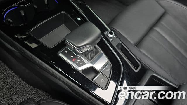 Audi A4 2021 — Şəkil 9/20