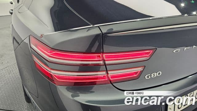 Genesis G80 2020 — Photo 27/30