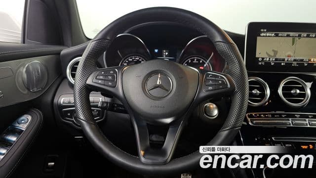 Mercedes-Benz GLC-Class 2019 — Şəkil 13/20