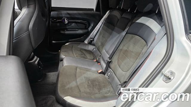 Mini Cooper S Clubman 2021 — Photo 24/32
