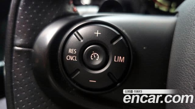 Mini Cooper S Clubman 2021 — Photo 9/32
