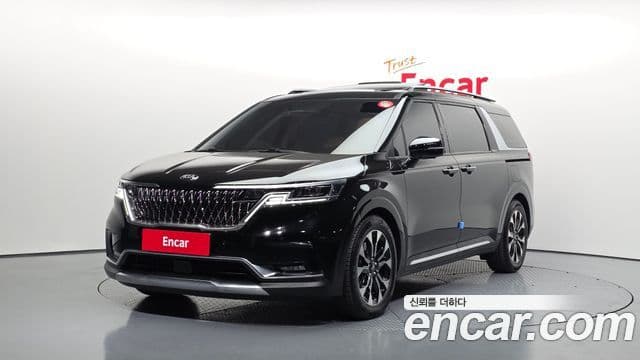 Kia Carnival 2021 — ფოტო 1/20