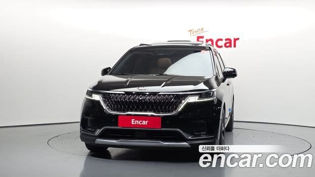 Kia Carnival 2021 — ფოტო 3/20