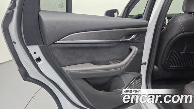 Renault Samsung Grand Koleos 2024 — ფოტო 1/31