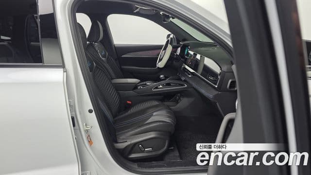 Renault Samsung Grand Koleos 2024 — ფოტო 16/31