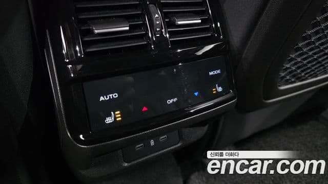 Renault Samsung Grand Koleos 2024 — ფოტო 28/31