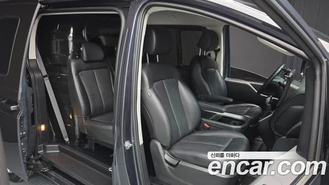 Hyundai Staria 2022 — Şəkil 12/20
