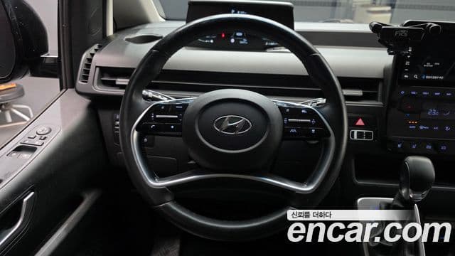 Hyundai Staria 2022 — Şəkil 13/20