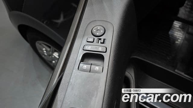 Hyundai Staria 2022 — Şəkil 14/20