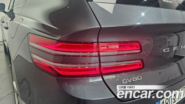 Genesis GV80 2022 — Photo 4/31