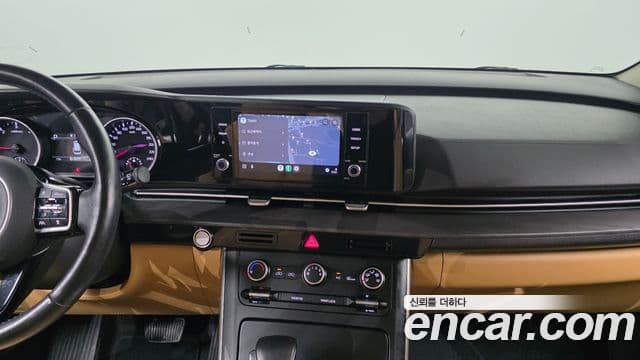 Kia Carnival 2022 — Şəkil 15/20