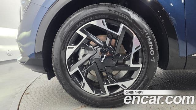 Kia Sportage 2022 — ფოტო 5/20