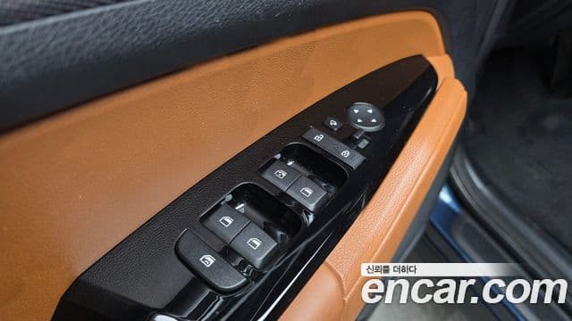 Kia Sportage 2022 — ფოტო 13/20