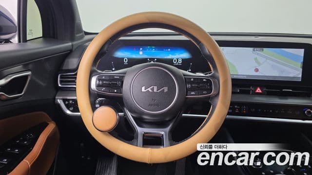 Kia Sportage 2022 — ფოტო 15/20