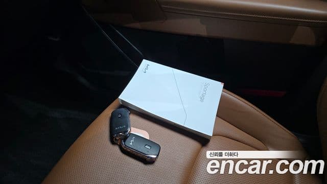 Kia Sportage 2022 — ფოტო 18/20