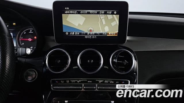 Mercedes-Benz GLC-Class 2018 — Şəkil 14/20