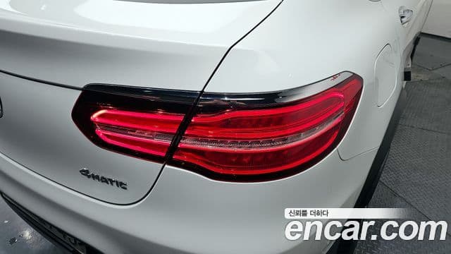 Mercedes-Benz GLC-Class 2018 — Photo 13/31