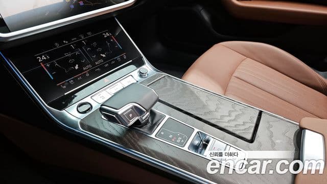 Audi A6 2022 — Şəkil 9/20