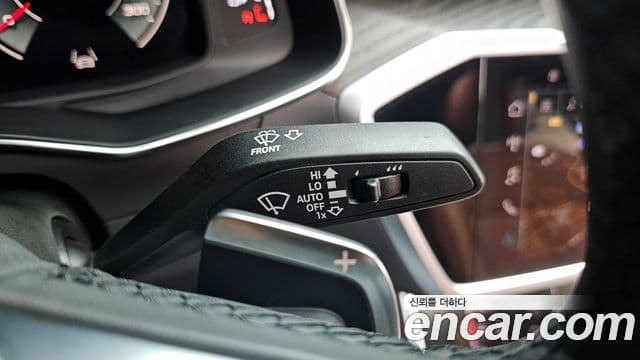 Audi A6 2022 — Şəkil 18/20