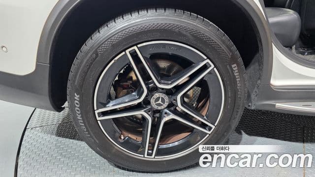 Mercedes-Benz GLC-Class 2020 — фото 5 из 20
