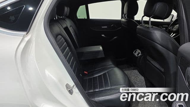 Mercedes-Benz GLC-Class 2020 — ფოტო 12/20