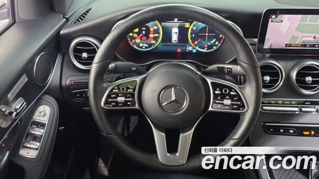 Mercedes-Benz GLC-Class 2020 — ფოტო 13/20