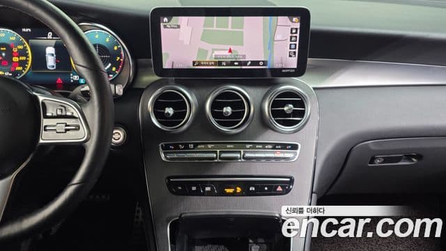 Mercedes-Benz GLC-Class 2020 — ფოტო 14/20